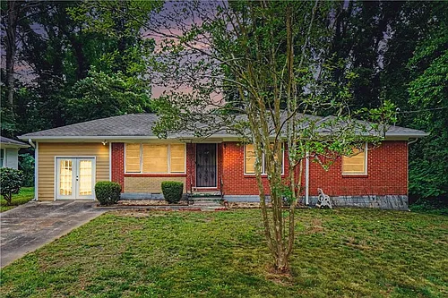 2939 Belvedere Ln Photo 1