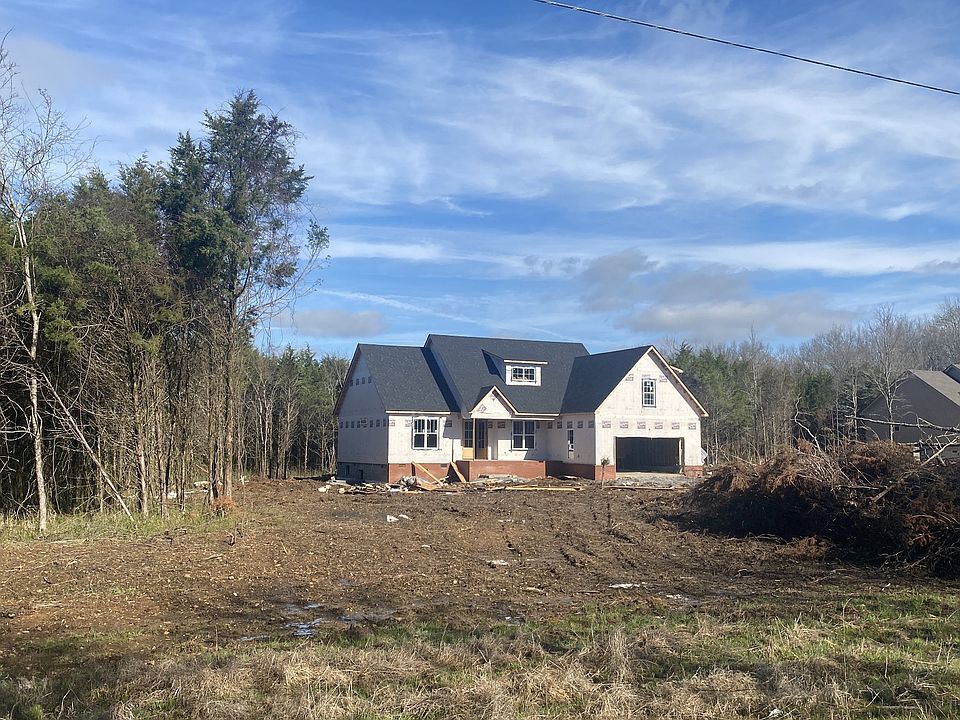 2nd image of 2070 Old Farmington Rd