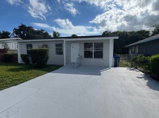 1157 W 33rd St, Riviera Beach, FL 33404