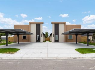 1209 S Waterfall Ave, Edinburg, TX 78539