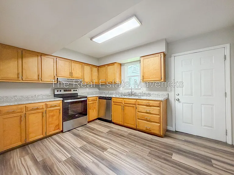 131 Pace Dr #B5 — Photo 5