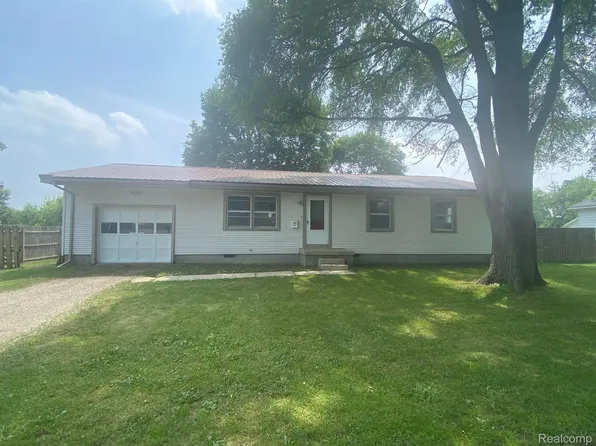 155 W Gamble St, Caro, MI 48723