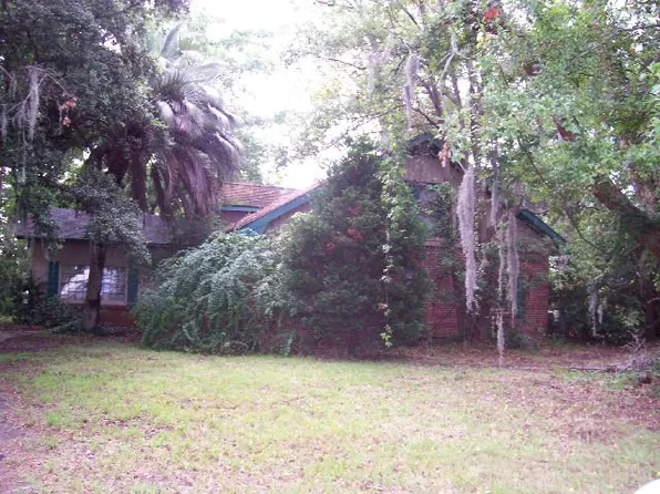 3918 Darien Hwy, Brunswick, GA 31525