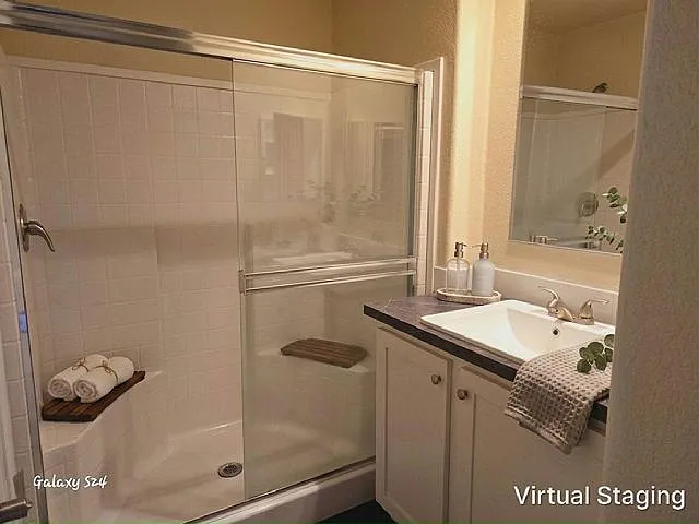 2 bed, 2.0 bath, 880 sqft, $1,780 — Photo 4