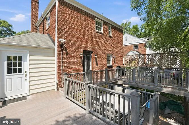 115 S Kensington St — Photo 13