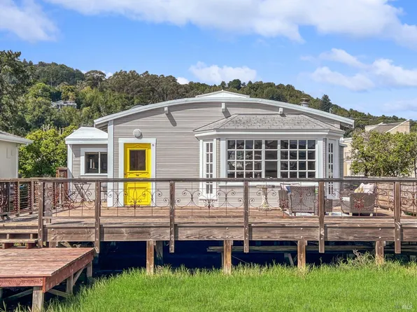 8 Boardwalk One, Larkspur, CA 94939