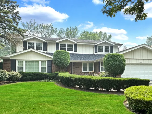 2745 Covert Rd, Glenview, IL 60025