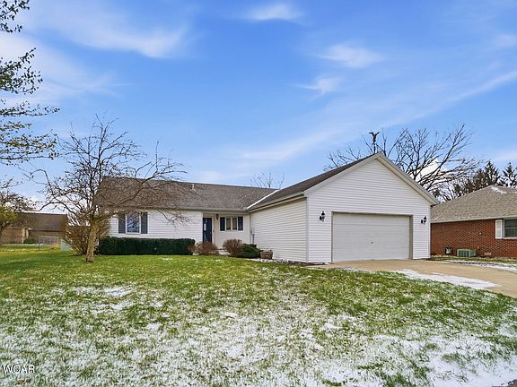 2nd image of 4 Harwood Ln