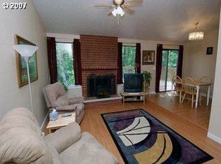 7488 SW Delaware Cir, Tualatin, OR 97062