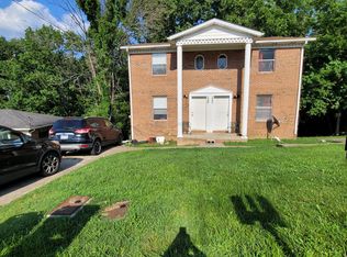 220 Cedarmont Cir, Nashville, TN 37211