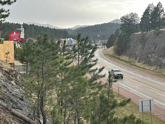 5th image of 23970 Highway 385