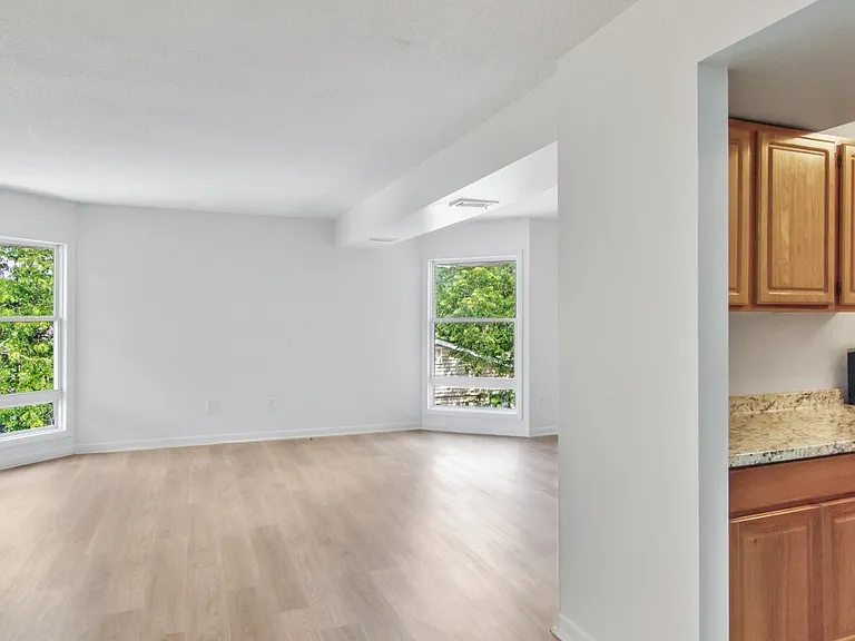 Welcome to Lakeshore Preserve, where modern living meets serene surroundings. Our spacious apartments offer bright interiors and quality finishes, perfect for your next chapter. Explore what awaits you and schedule your tour today!
