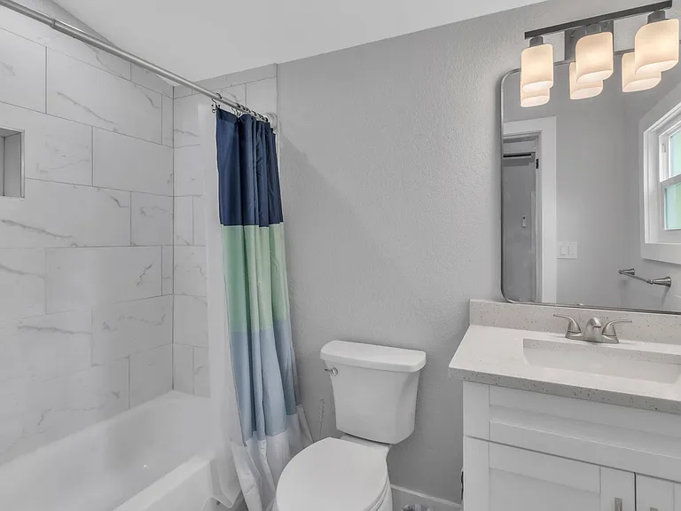 105 17th Ave S #1630 — Photo 16