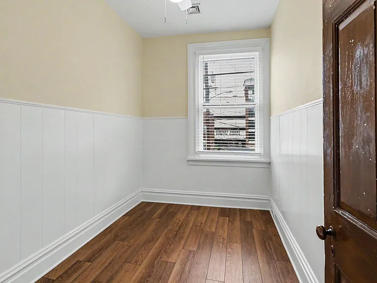 36 W Pomfret St — Photo 11