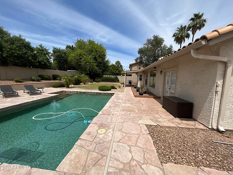 5508 E Kelton Ln — Photo 37