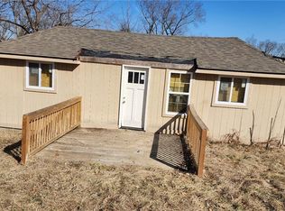 3933 N Lister Ave, Kansas City, MO 64117