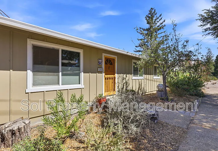 140 Spaten Way — Photo 35