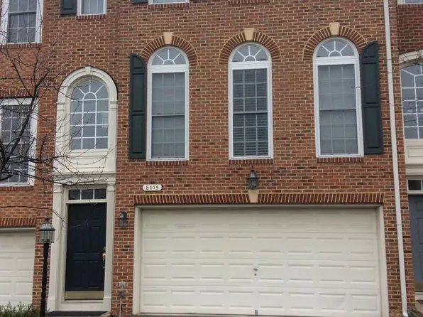 8075 Samuel Wallis St, Lorton, VA 22079