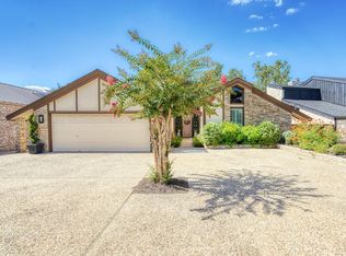 346 Englewood Dr, Kerrville, TX 78028
