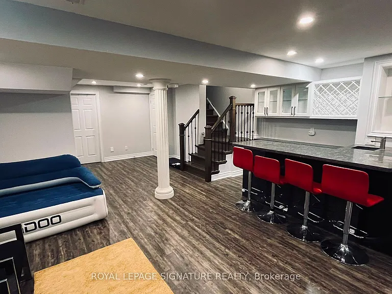 96 Memon Pl #BASEMENT — Photo 9
