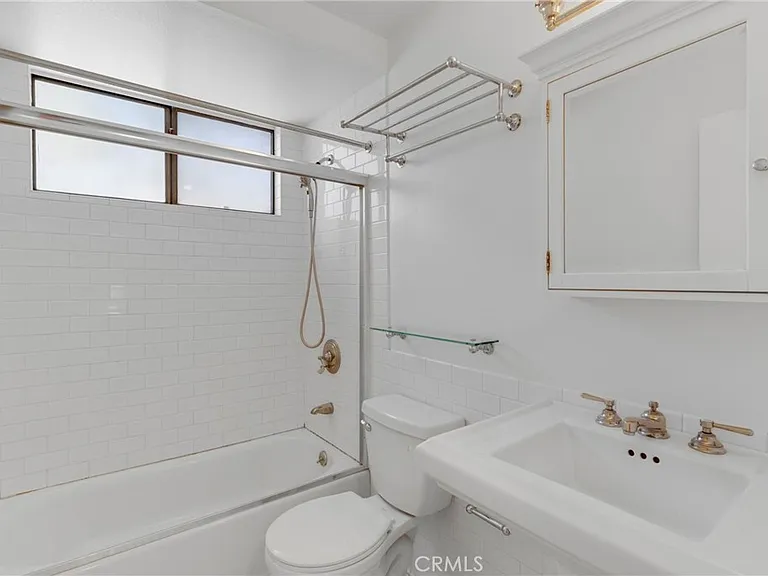 21900 Marylee St #257 — Photo 14
