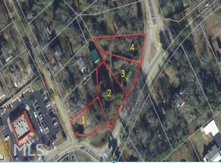 1038 NE Riverside Ter, Gainesville, GA 30501