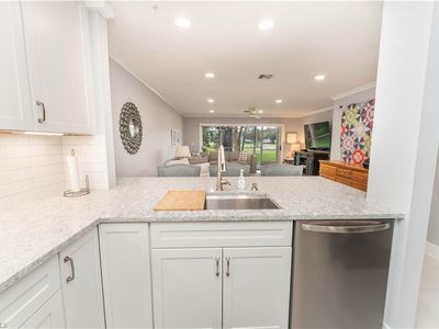 628 Woodshire LN #G5, Naples, FL, 34105