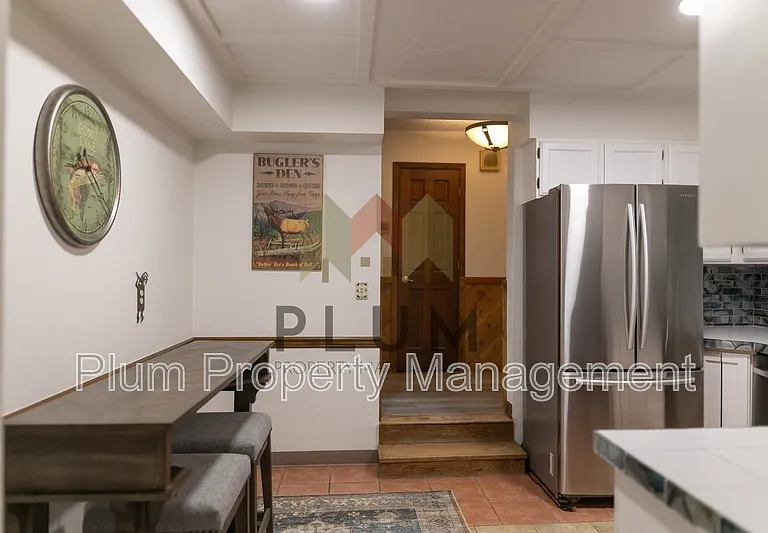 2422 56th St — Photo 27