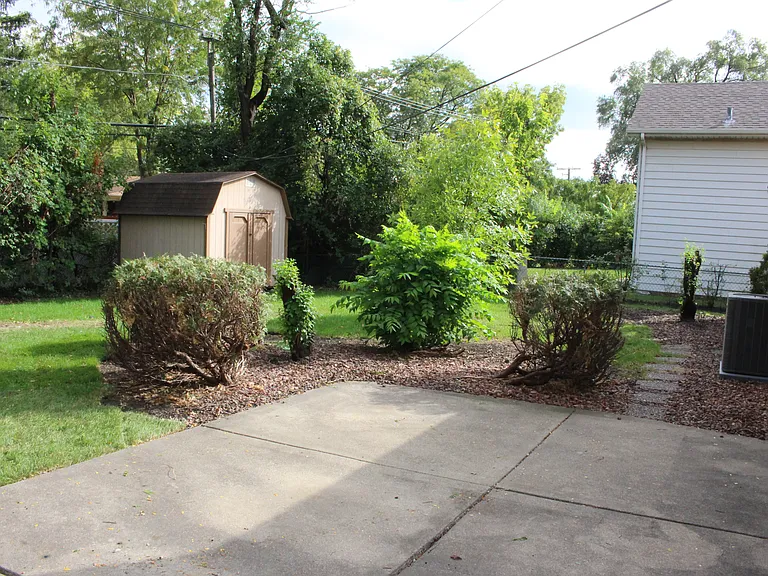 283 S Fair Ave — Photo 43
