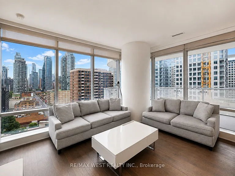 1 Bloor St E #1007 — Photo 2
