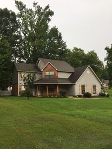 302 Deerfield Rd, Grenada, MS, 38901