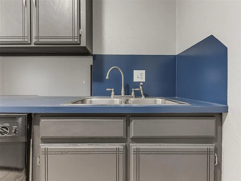 624 Welston Cir #628 — Photo 5