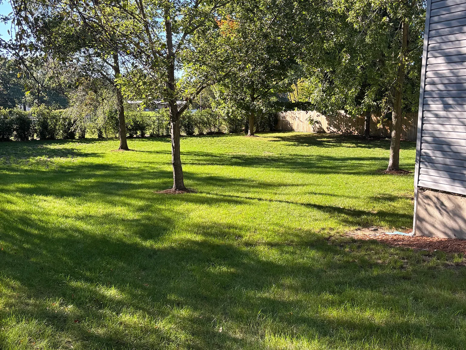2 bed, $1,695 — Photo 2