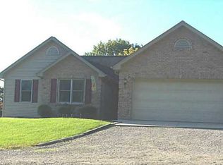 13505 W Georgetown Rd, Columbus, IN 47201