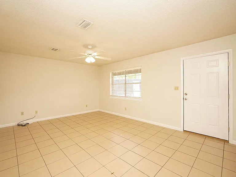 260 Glenview Ave — Photo 14
