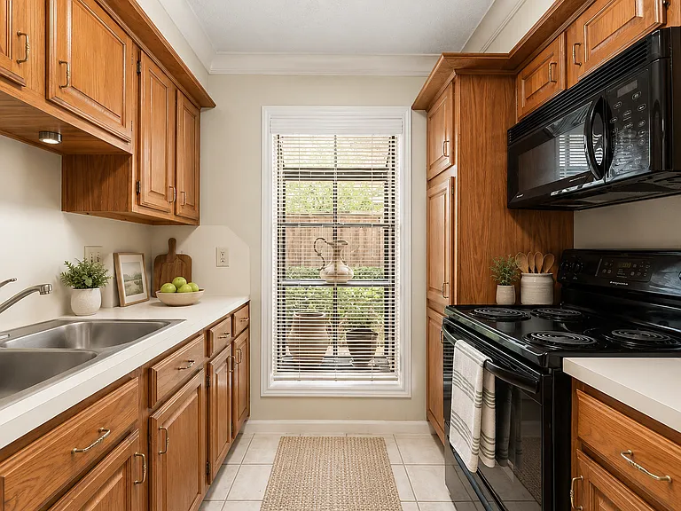 1311 Antoine Dr #331 — Photo 3