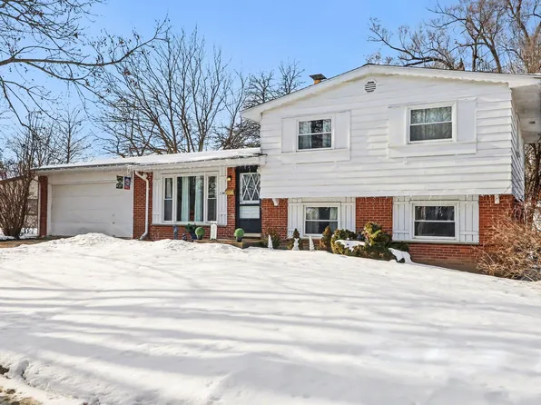 2444 Darrow Dr, Ann Arbor, MI 48104