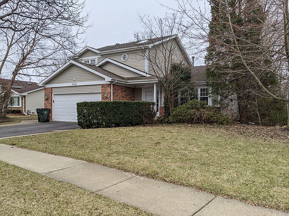 2nd image of 1121 E Meadow Lake Dr