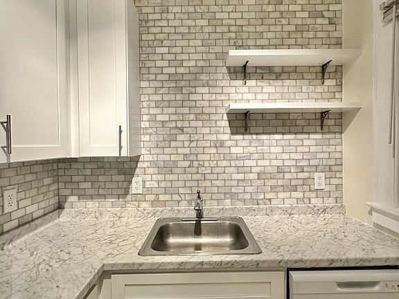 3rd image of 741 Ponce De Leon Ct NE #10493046