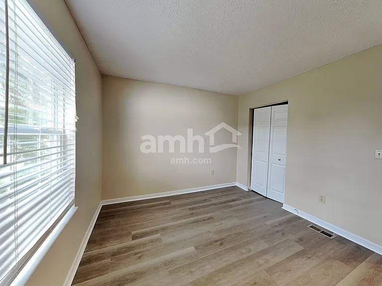 5691 Levi Kramer Blvd — Photo 17