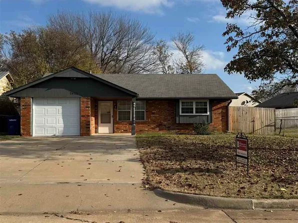 2623 N Park Dr, Stillwater, OK 74075