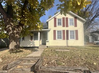 510 Rockport Rd, Janesville, WI 53548