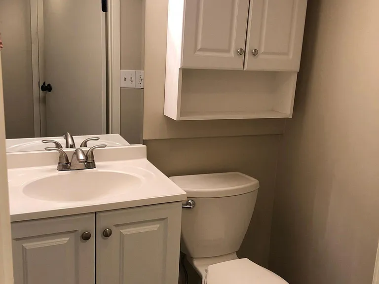680 E Wandamere Ave #2 — Photo 5