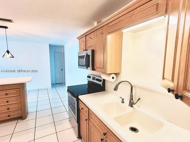 6730 Charleston St — Photo 12