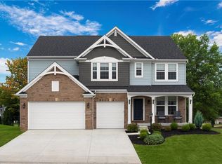 2455 Voyager Cir, Seven Hills, OH 44131