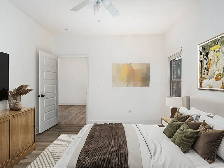 St. Andrews Luxury Apartments — Photo 17