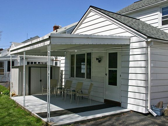 Patio can easily be a car port for snowy winters