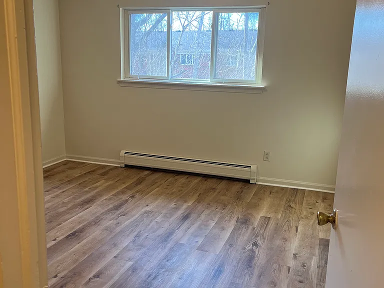 Presidents Village Apartments — Photo 28