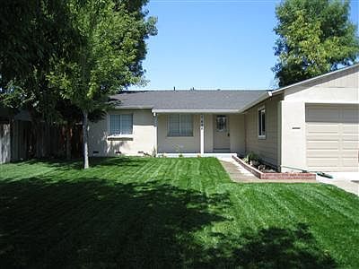 1st image of 7836 Parkway
