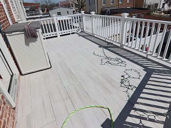 5th image of 2912 Miles Ave Floor 2